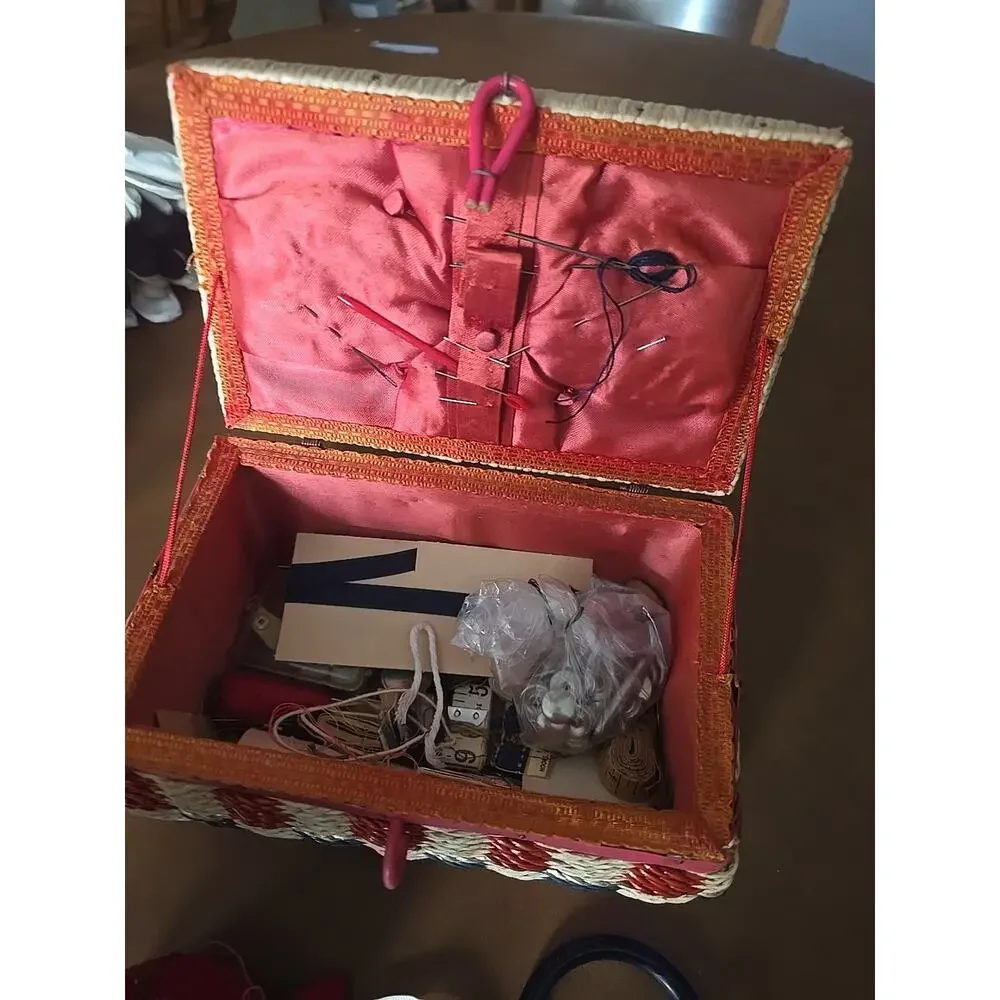 Vtg Red‎ blue White Woven Wicker Shabby Storage Sewing Basket with Accessories